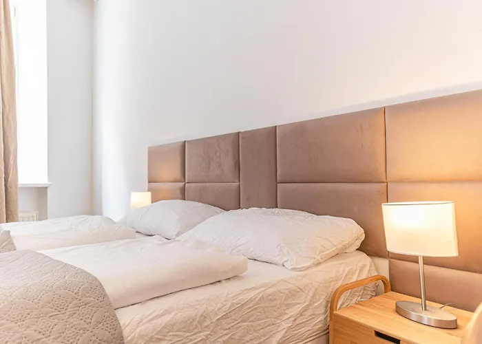 Cozy 3-bedroom In *