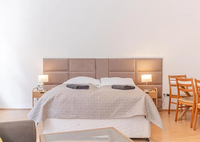 Cozy 3-bedroom In * Vienna