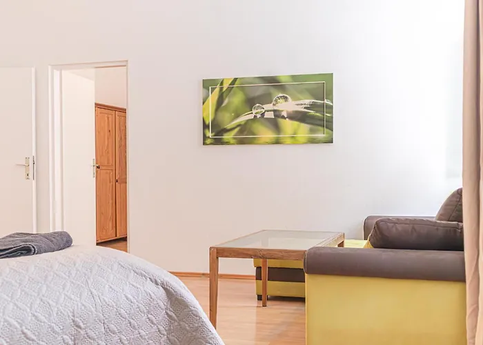 Apartment Cozy 3-bedroom In